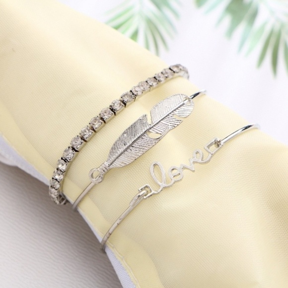 Bracelets ( Bangle Set) - Picture 3 of 5